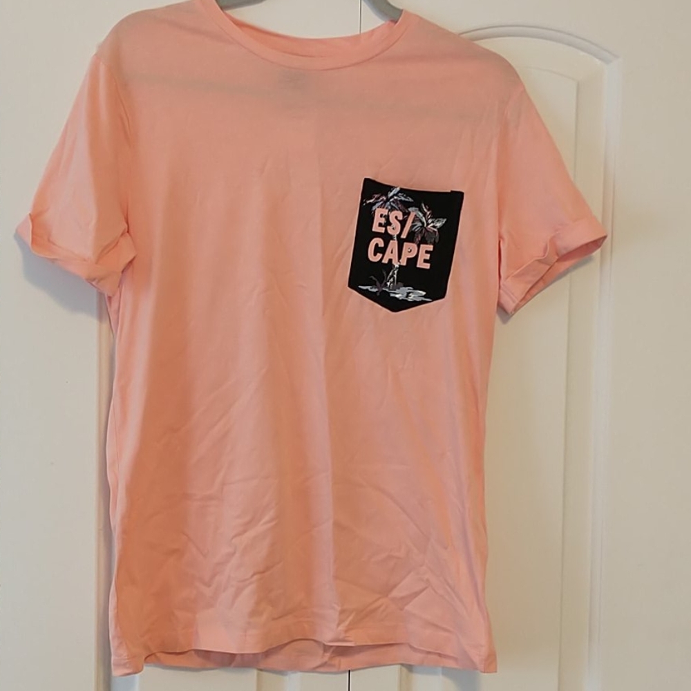 Men's lightweight tee shirt